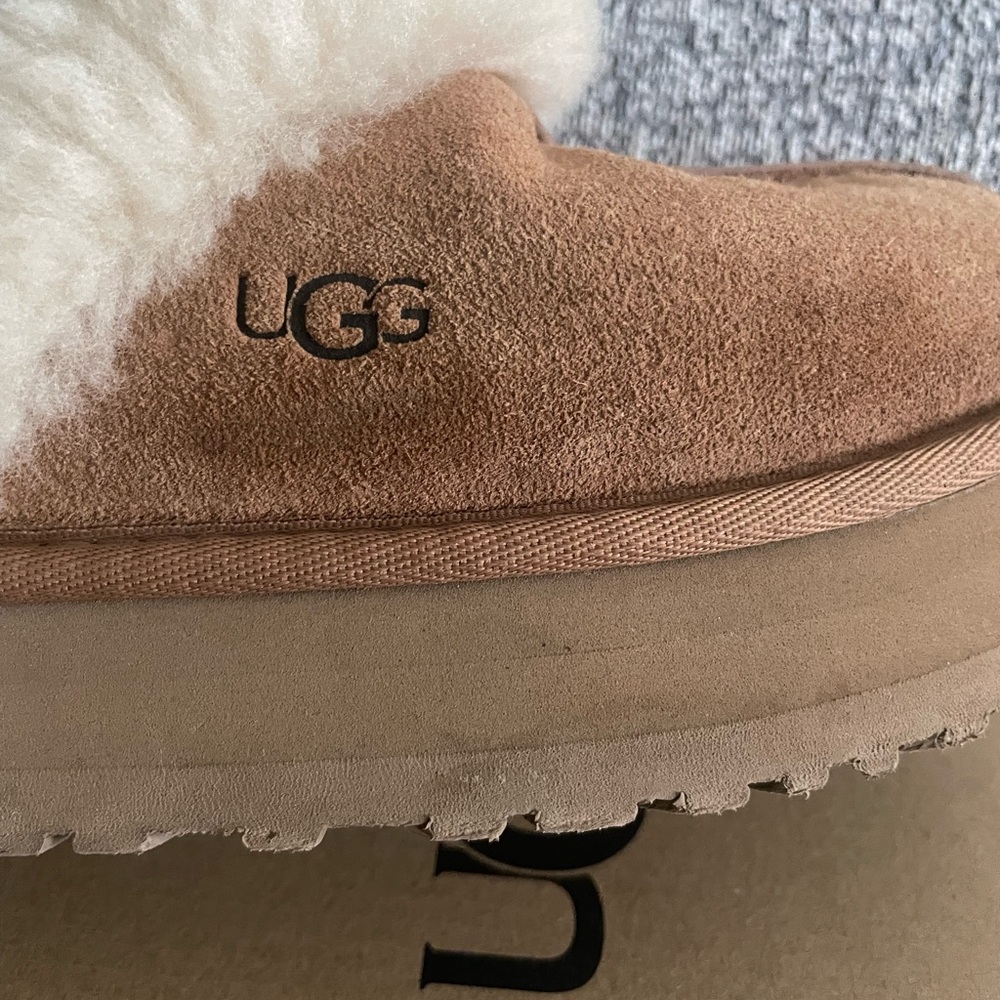 UGG Chestnut Suede Shearling Clogs Platform Size … - image 6